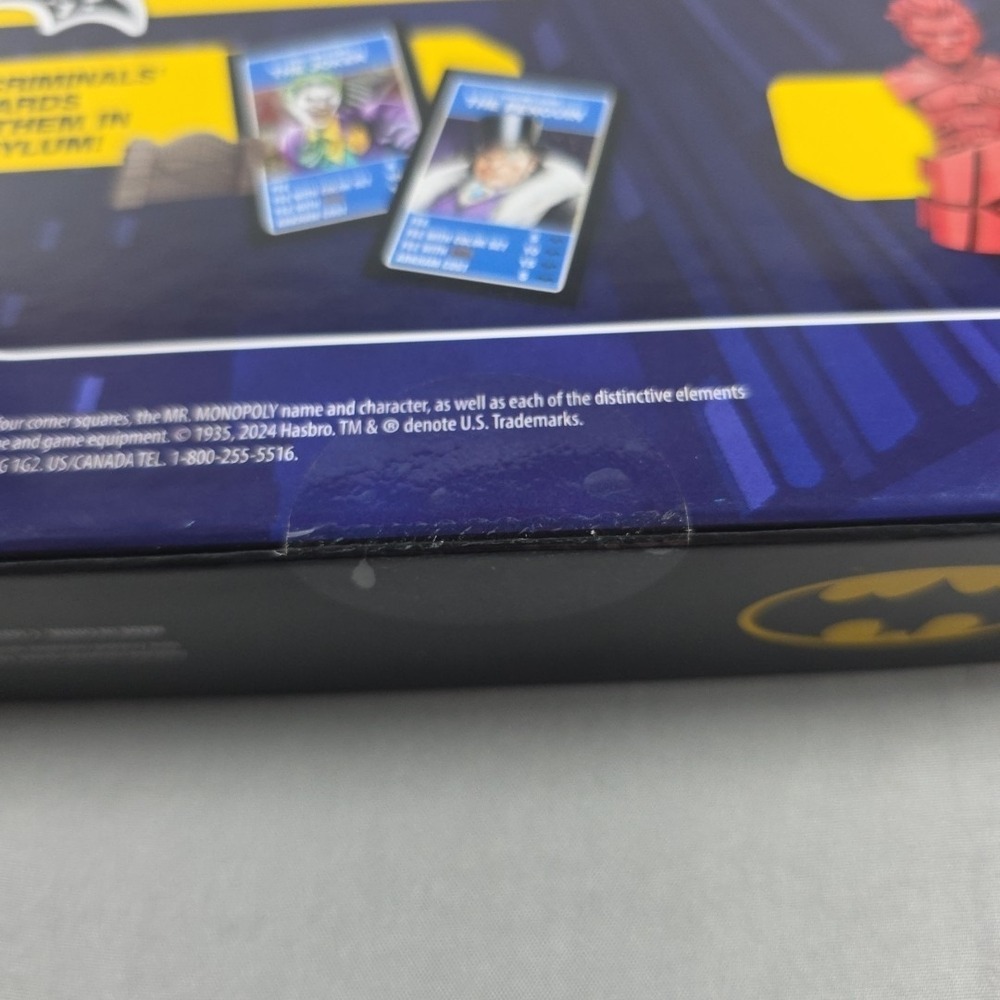 Monopoly Batman Edition Board Game | Monopoly Game for Batman Fans | Ages 8 a - Picture 7 of 9